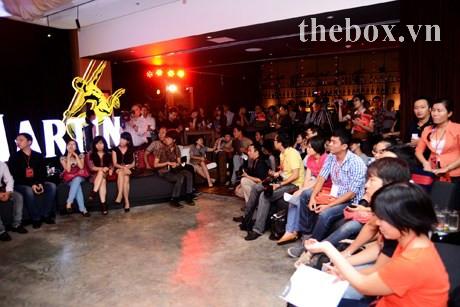 ho ngoc ha lam giam khao cuoc thi nhay quoc te cen 9156